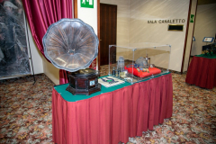 IMG_081115038